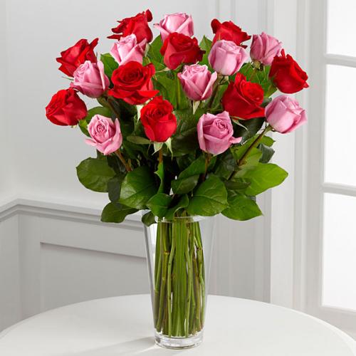 True Romance&#153; Rose Bouquet